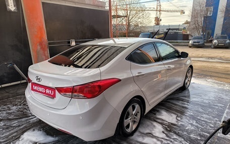 Hyundai Elantra V, 2011 год, 1 100 000 рублей, 5 фотография