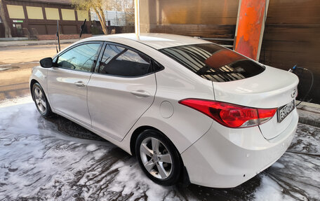 Hyundai Elantra V, 2011 год, 1 100 000 рублей, 3 фотография