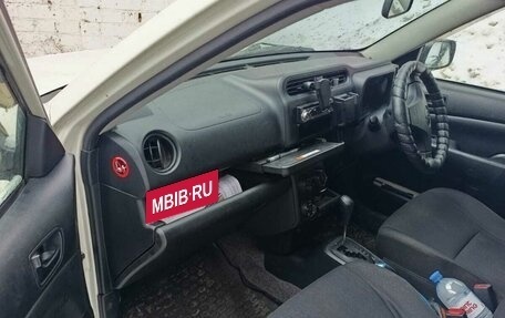 Toyota Probox I, 2015 год, 880 000 рублей, 8 фотография