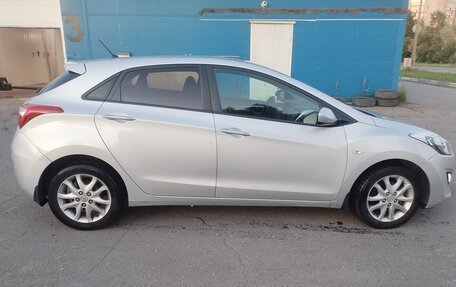 Hyundai i30 II рестайлинг, 2016 год, 1 100 000 рублей, 3 фотография