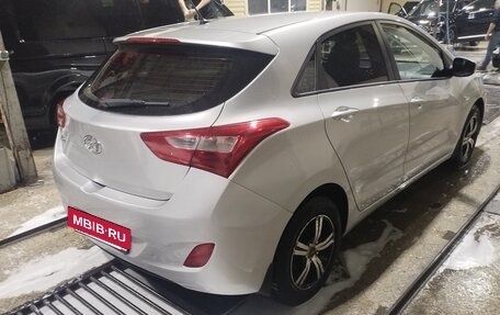 Hyundai i30 II рестайлинг, 2016 год, 1 100 000 рублей, 32 фотография