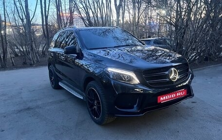 Mercedes-Benz GLE, 2015 год, 3 500 000 рублей, 2 фотография