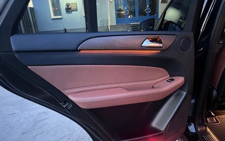 Mercedes-Benz GLE, 2015 год, 3 500 000 рублей, 22 фотография