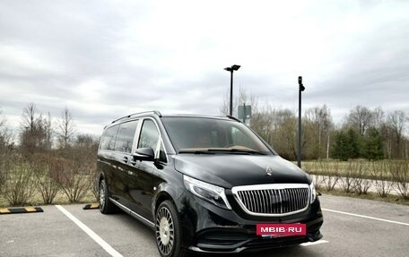 Mercedes-Benz V-Класс, 2021 год, 7 900 000 рублей, 4 фотография