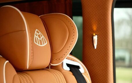 Mercedes-Benz V-Класс, 2021 год, 7 900 000 рублей, 9 фотография