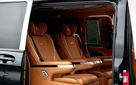 Mercedes-Benz V-Класс, 2021 год, 7 900 000 рублей, 12 фотография