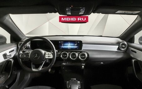 Mercedes-Benz CLA, 2021 год, 3 143 000 рублей, 14 фотография