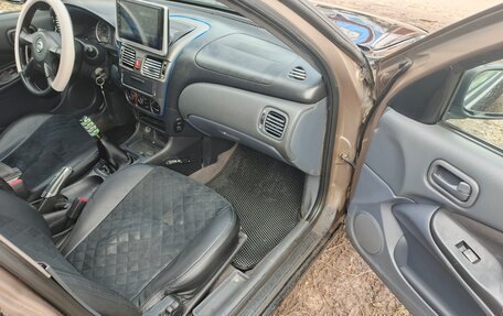 Nissan Almera, 2005 год, 320 000 рублей, 12 фотография