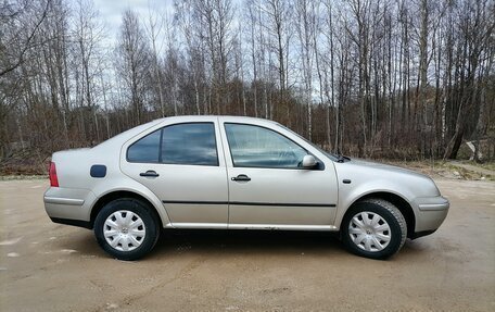 Volkswagen Bora, 2004 год, 310 000 рублей, 5 фотография