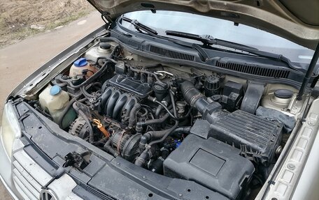 Volkswagen Bora, 2004 год, 310 000 рублей, 14 фотография