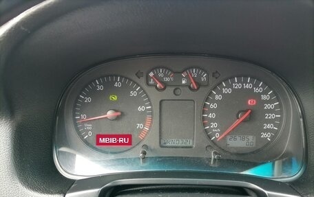 Volkswagen Bora, 2004 год, 310 000 рублей, 12 фотография