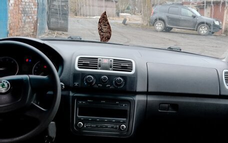 Skoda Fabia II, 2009 год, 450 000 рублей, 11 фотография