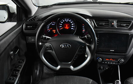 KIA Rio III рестайлинг, 2016 год, 1 050 000 рублей, 12 фотография