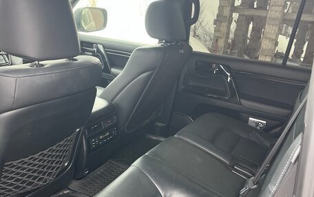 Toyota Land Cruiser 200, 2021 год, 13 500 000 рублей, 5 фотография