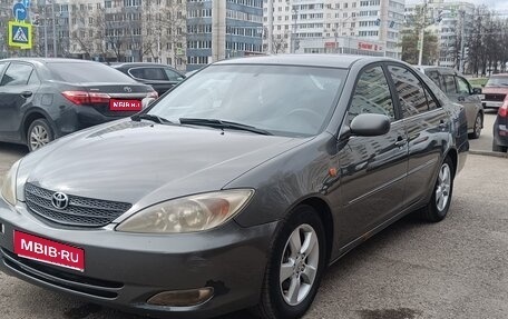 Toyota Camry V40, 2002 год, 480 000 рублей, 1 фотография