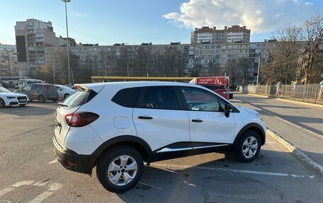 Renault Kaptur I рестайлинг, 2018 год, 1 090 000 рублей, 5 фотография