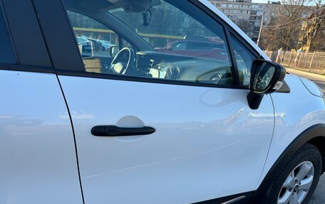 Renault Kaptur I рестайлинг, 2018 год, 1 090 000 рублей, 32 фотография