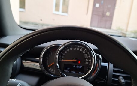 MINI Hatch, 2021 год, 2 750 000 рублей, 8 фотография