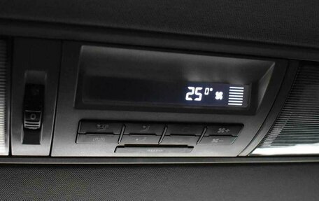 Volkswagen Multivan T5, 2012 год, 2 395 000 рублей, 8 фотография