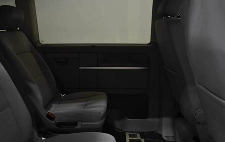 Volkswagen Multivan T5, 2012 год, 2 395 000 рублей, 10 фотография