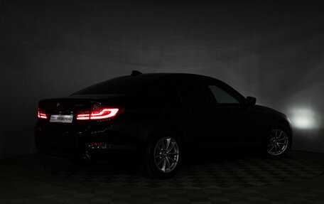 BMW 5 серия, 2018 год, 2 945 000 рублей, 27 фотография