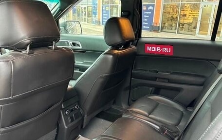 Ford Explorer VI, 2015 год, 1 700 000 рублей, 16 фотография