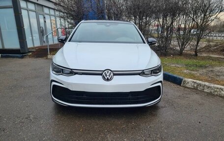 Volkswagen Golf VIII, 2023 год, 2 090 000 рублей, 2 фотография