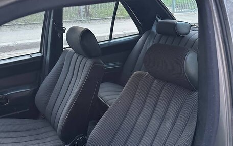 Mercedes-Benz 190 (W201), 1986 год, 160 000 рублей, 7 фотография