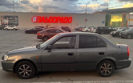 Hyundai Accent II, 2005 год, 300 000 рублей, 3 фотография