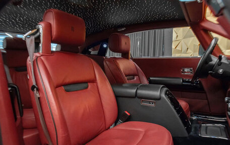 Rolls-Royce Phantom VII рестайлинг, 2010 год, 28 000 000 рублей, 8 фотография