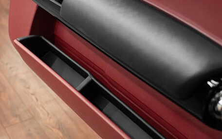 Rolls-Royce Phantom VII рестайлинг, 2010 год, 28 000 000 рублей, 12 фотография