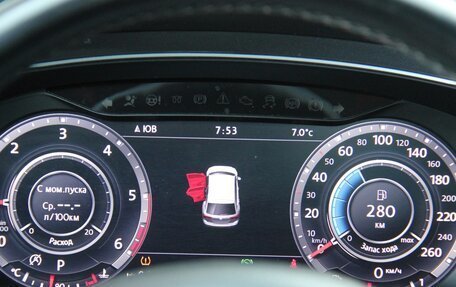 Volkswagen Tiguan II, 2016 год, 2 600 000 рублей, 10 фотография