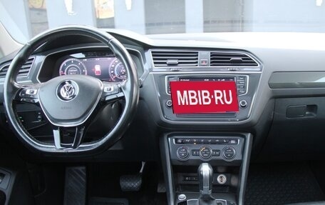 Volkswagen Tiguan II, 2016 год, 2 600 000 рублей, 8 фотография