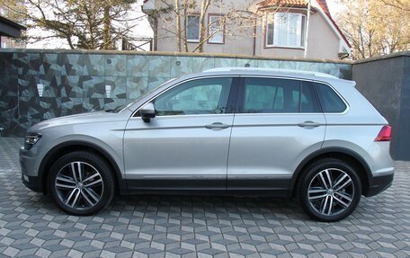 Volkswagen Tiguan II, 2016 год, 2 600 000 рублей, 18 фотография