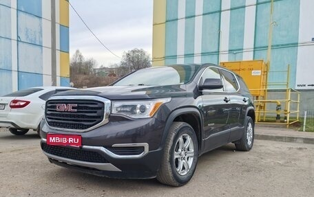 GMC Acadia II, 2018 год, 2 400 000 рублей, 1 фотография