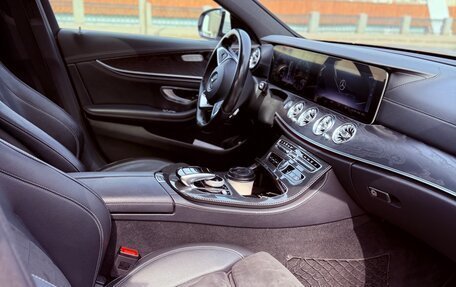 Mercedes-Benz E-Класс, 2016 год, 2 790 000 рублей, 13 фотография