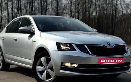 Skoda Octavia, 2019 год, 1 998 000 рублей, 3 фотография