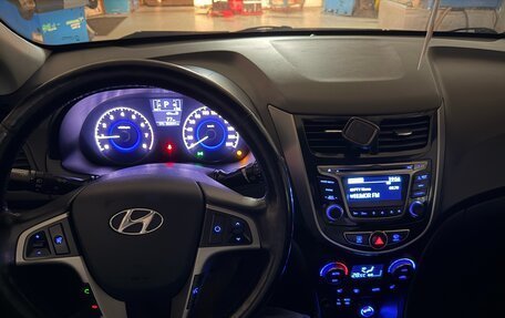 Hyundai Solaris II рестайлинг, 2014 год, 630 000 рублей, 9 фотография