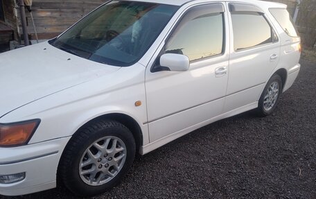 Toyota Vista V30, 1999 год, 640 000 рублей, 2 фотография