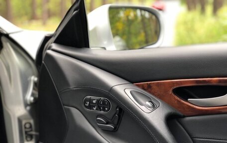 Mercedes-Benz SL-Класс, 2008 год, 2 650 000 рублей, 15 фотография