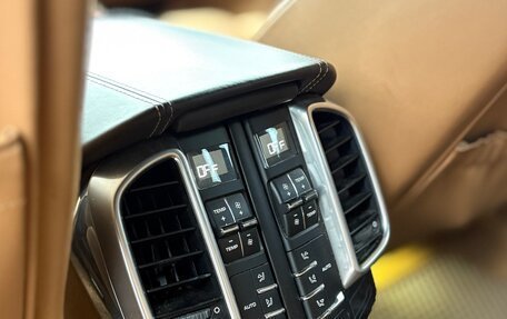 Porsche Cayenne III, 2013 год, 2 600 000 рублей, 16 фотография