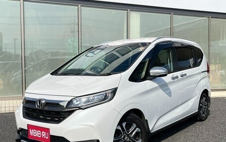Honda Freed II, 2022 год, 1 350 000 рублей, 1 фотография