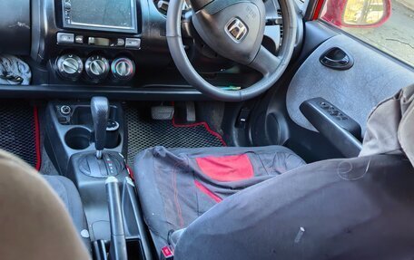 Honda Fit III, 2001 год, 255 000 рублей, 4 фотография