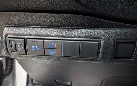 Toyota Corolla, 2023 год, 1 590 000 рублей, 16 фотография