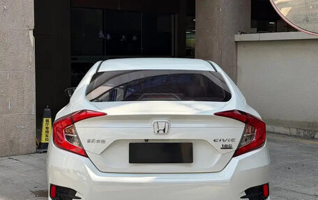 Honda Civic IX, 2019 год, 1 090 000 рублей, 4 фотография