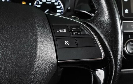 Mitsubishi Outlander III рестайлинг 3, 2019 год, 1 849 000 рублей, 16 фотография