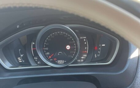 Volvo V40 II рестайлинг, 2019 год, 1 200 000 рублей, 9 фотография