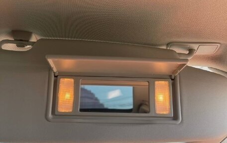 Volvo V40 II рестайлинг, 2019 год, 1 200 000 рублей, 29 фотография