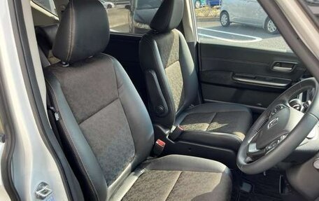 Honda Freed II, 2022 год, 1 350 000 рублей, 9 фотография