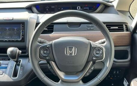 Honda Freed II, 2022 год, 1 350 000 рублей, 12 фотография